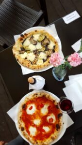 Kuchnia i sklep włoski we Wrocławiu. Pizzeria Giro Deliviery